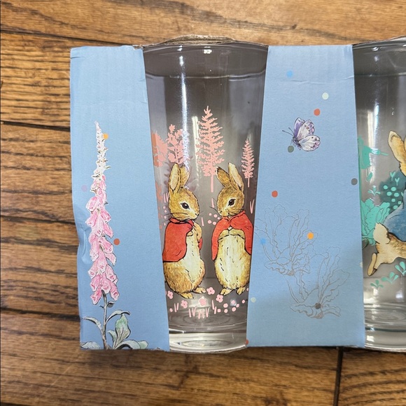Beatrix Potter Peter Rabbit Set of 4 16 oz Tumblers NEW IN BOX - Picture 2 of 7